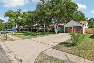11311 Prairie Dog Trail, Austin, TX 78750 - Photo 4