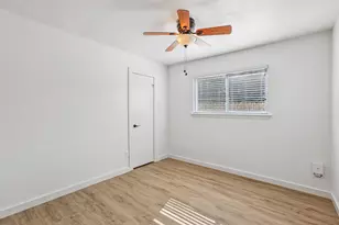 11311 Prairie Dog Trail, Austin, TX 78750 - Photo 30