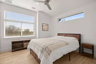 3506 Pennsylvania Ave, Austin, TX 78721 - Photo 16