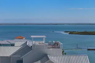 305 Estes Dr, Rockport, TX 78382 - Photo 6