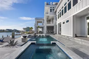 305 Estes Dr, Rockport, TX 78382 - Photo 38