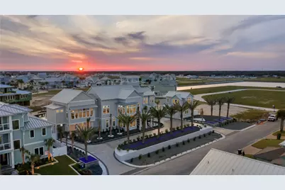 305 Estes Drive, Rockport, TX 78382 - Photo 10