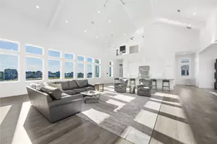 305 Estes Dr, Rockport, TX 78382 - Photo 4