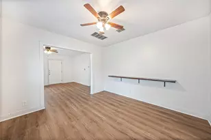 2802 Dancy St, Austin, TX 78722 - Photo 6
