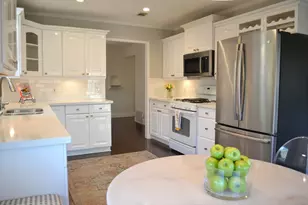 2114 Lanier Dr, Austin, TX 78757 - Photo 6