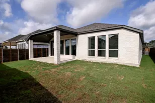 314 Foxfire Cove, Lockhart, TX 78644 - Photo 22
