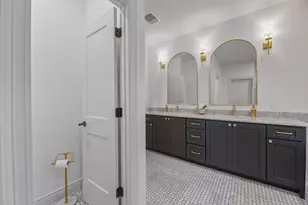 1804 S 6th St, Austin, TX 78704 - Photo 28