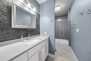 303 Robinhood Ln, Granite Shoals, TX 78654 - Photo 26