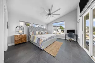 303 Robinhood Ln, Granite Shoals, TX 78654 - Photo 22