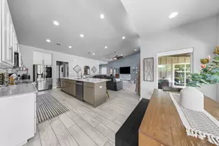 303 Robinhood Ln, Granite Shoals, TX 78654 - Photo 16