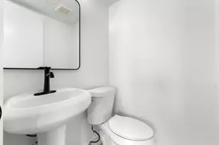 7929 Gault St, Austin, TX 78757 - Photo 10