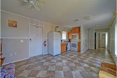 1800 Caldwell Lane, Del Valle, TX 78617 - Photo 18