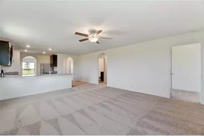 133 Dupont Pass, Jarrell, TX 76537 - Photo 2