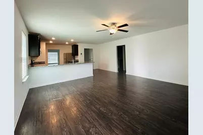 133 Dupont Pass, Jarrell, TX 76537 - Photo 8