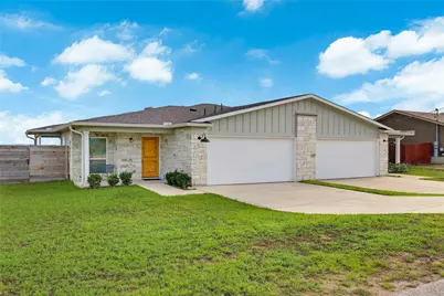 20109 Travis Drive, Lago Vista, TX 78645 - Photo 2