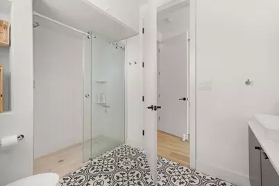 2709 E 5th Street #1306, Austin, TX 78702 - Photo 12