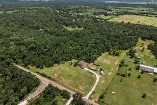 437 Balch Rd, Elgin, TX 78621 - Photo 32