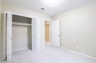 2018 Nevada St, San Marcos, TX 78666 - Photo 12