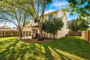 321 Zebra Dr Dr, Kyle, TX 78640 - Photo 4