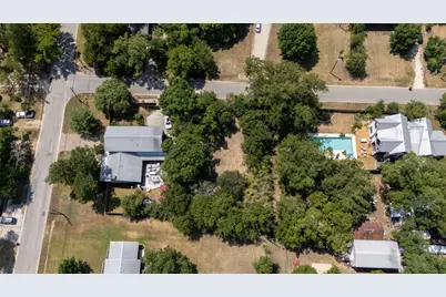 408 East Street, Buda, TX 78610 - Photo 4