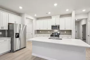 12504 St Thomas Dr, Del Valle, TX 78617 - Photo 8