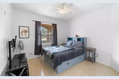 1102 Private Road 2332, Giddings, TX 78942 - Photo 12