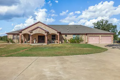 1102 Private Road 2332, Giddings, TX 78942 - Photo 1
