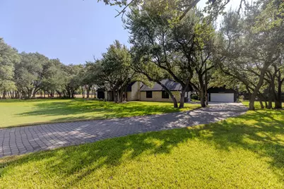 102 Independence Drive, Liberty Hill, TX 78642 - Photo 4