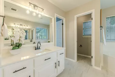 3988 Lord Byron Circle, Round Rock, TX 78664 - Photo 16