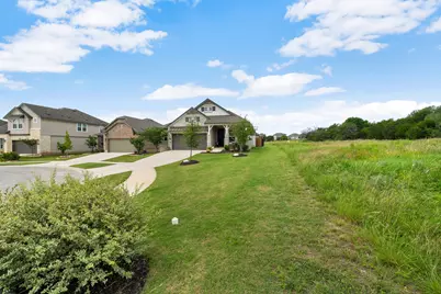 521 Crossvine Trail, Georgetown, TX 78628 - Photo 2