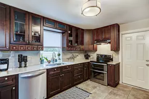 101 W Eagle Dr, Lakeway, TX 78738 - Photo 4