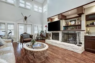 101 W Eagle Dr, Lakeway, TX 78738 - Photo 2