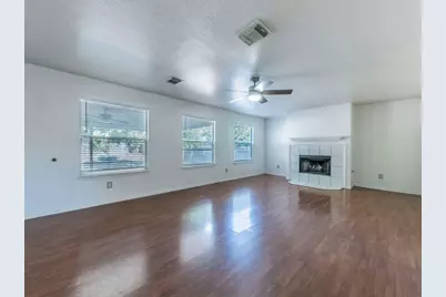 2316 Logan Drive, Round Rock, TX 78664 - Photo 4