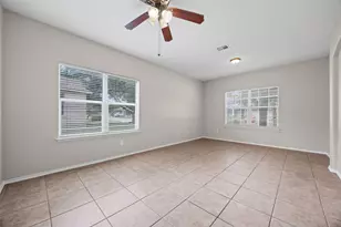 20521 Farm Pond Ln, Pflugerville, TX 78660 - Photo 4