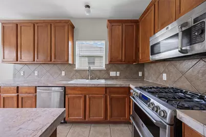 20521 Farm Pond Lane, Pflugerville, TX 78660 - Photo 8