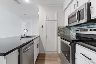 8888 Tallwood Dr, Austin, TX 78759 - Photo 10