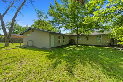 6414 Kenilworth Drive, Austin, TX 78723 - Photo 18