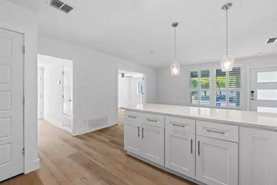 6414 Kenilworth Drive, Austin, TX 78723 - Photo 6