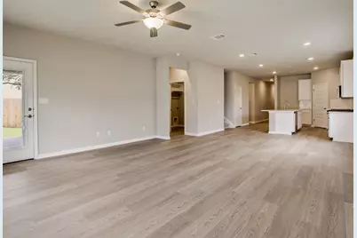 145 Boondoggle Ridge, Cedar Creek, TX 78612 - Photo 10