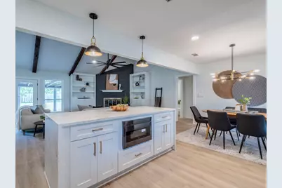 13505 Broadmeade Ave Avenue, Austin, TX 78729 - Photo 8