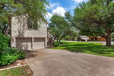 2 Muirfield Greens Cove, Lakeway, TX 78738 - Photo 4