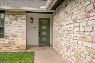 810 Stillhouse Spring, Round Rock, TX 78681 - Photo 2