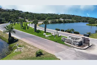 514 Lost Dutchman, Horseshoe Bay, TX 78657 - Photo 4