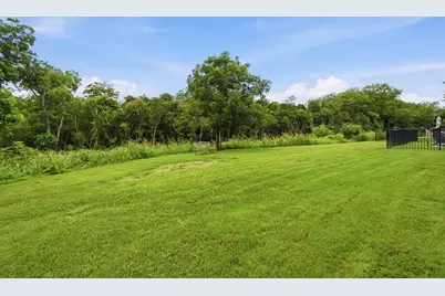 311 Bridgeford Drive, Austin, TX 78745 - Photo 26