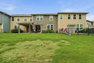 311 Bridgeford Dr, Austin, TX 78745 - Photo 28