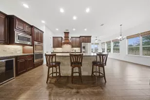 728 Deer Run Way Way, New Braunfels, TX 78132 - Photo 18