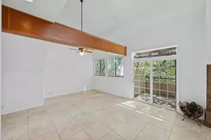 1735 Spyglass Dr, Austin, TX 78746 - Photo 14