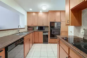 1735 Spyglass Dr, Austin, TX 78746 - Photo 8