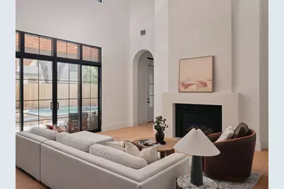 704 E 46th Street, Austin, TX 78751 - Photo 6