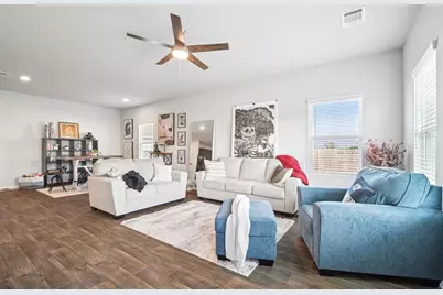 5525 Sacra Cove, Austin, TX 78747 - Photo 8